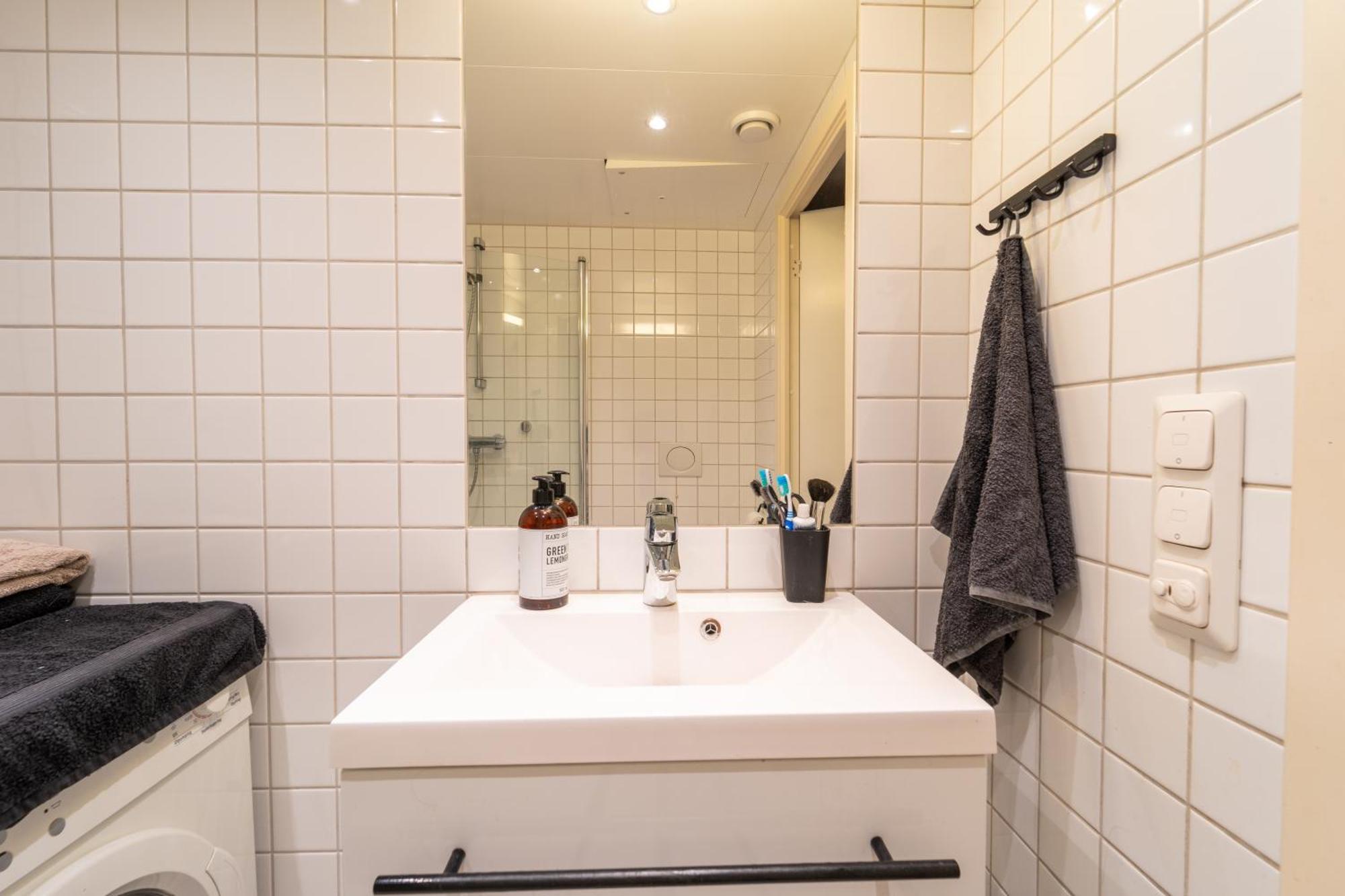 Apartment Premier Location By S, Bus Terminal & Markets *